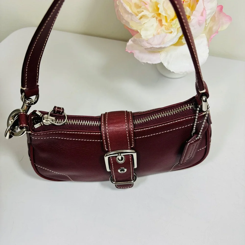 Vintage Y2K Coach Hamptons Demi Burgundy Leather Buckle Mini Shoulder Bag - Picture 9 of 12